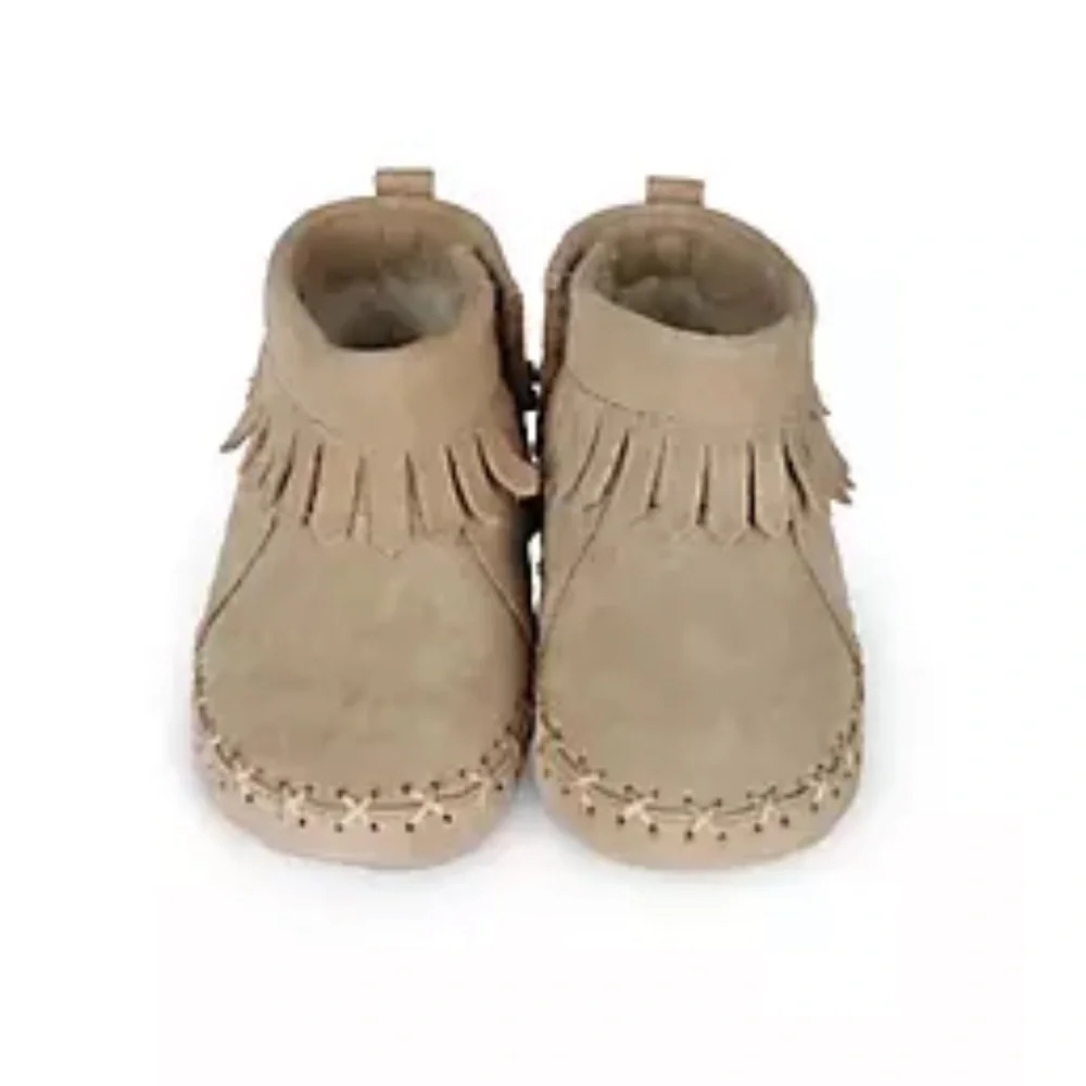 Robeez Moccasins Soft Soles Size 18-24 months Taupe